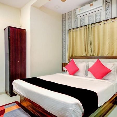 Hotel De Classico Juhu Bombay Esterno foto