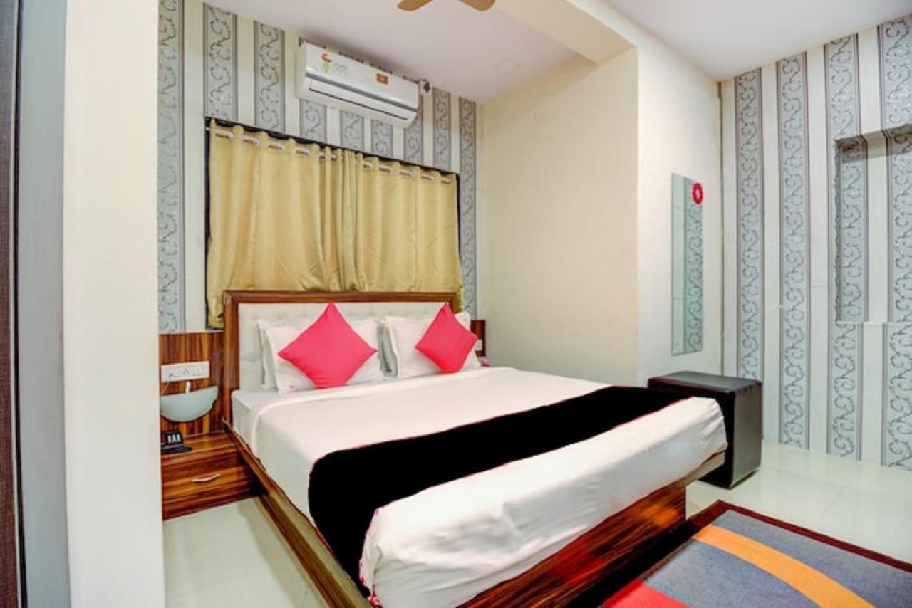 Hotel De Classico Juhu Bombay Esterno foto