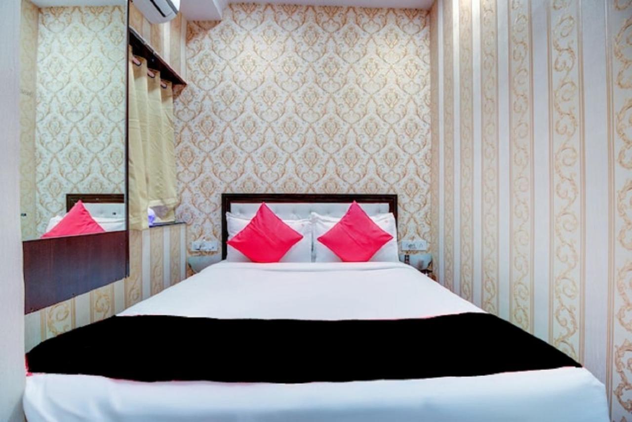 Hotel De Classico Juhu Bombay Esterno foto