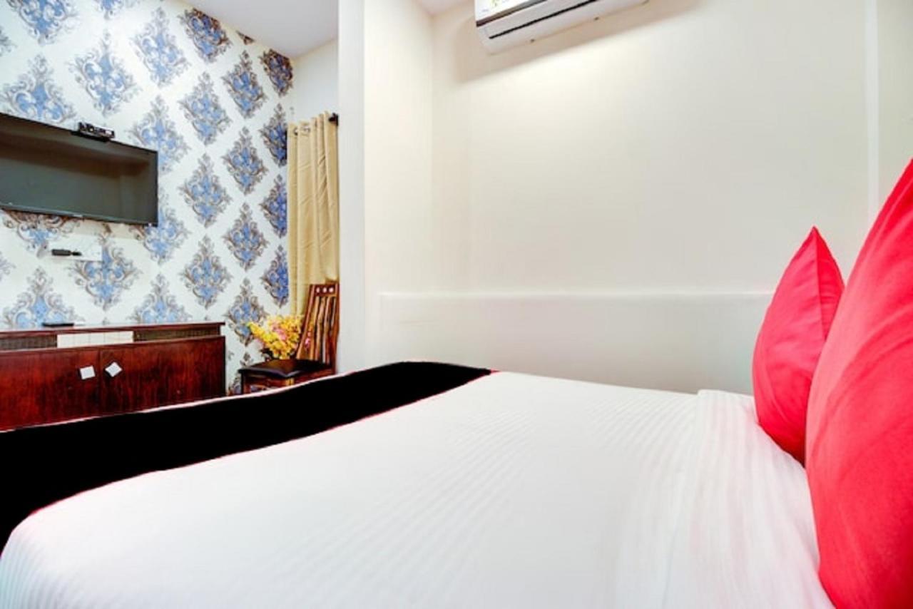 Hotel De Classico Juhu Bombay Esterno foto